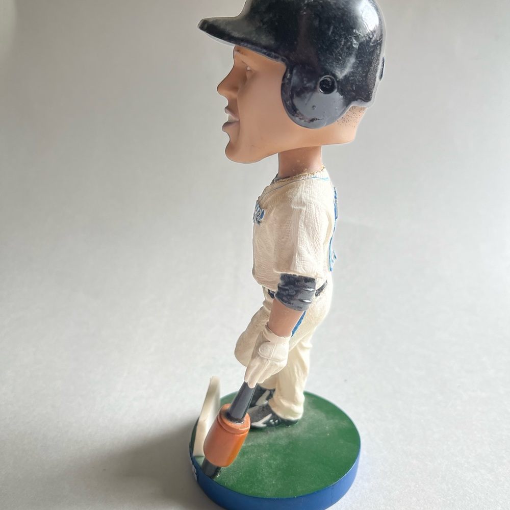 Alex Rios Bobblehead / MLB - Picture 5 of 6